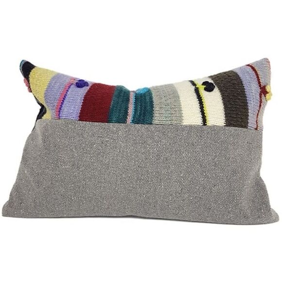 The Lumbar Bobble Pillow - Picture 11 of 11